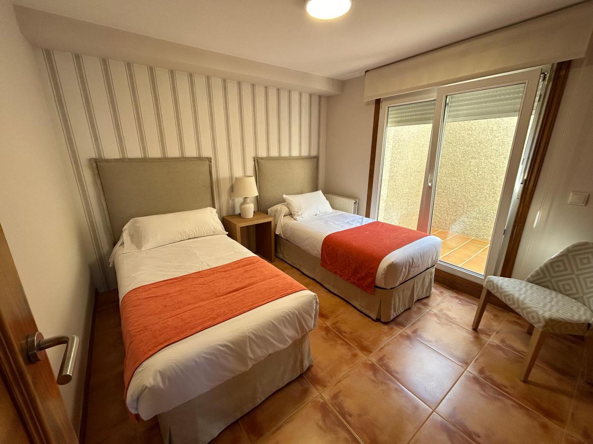 Apartamentos Fontenla-Lanzada Soutullo Ngoại thất bức ảnh