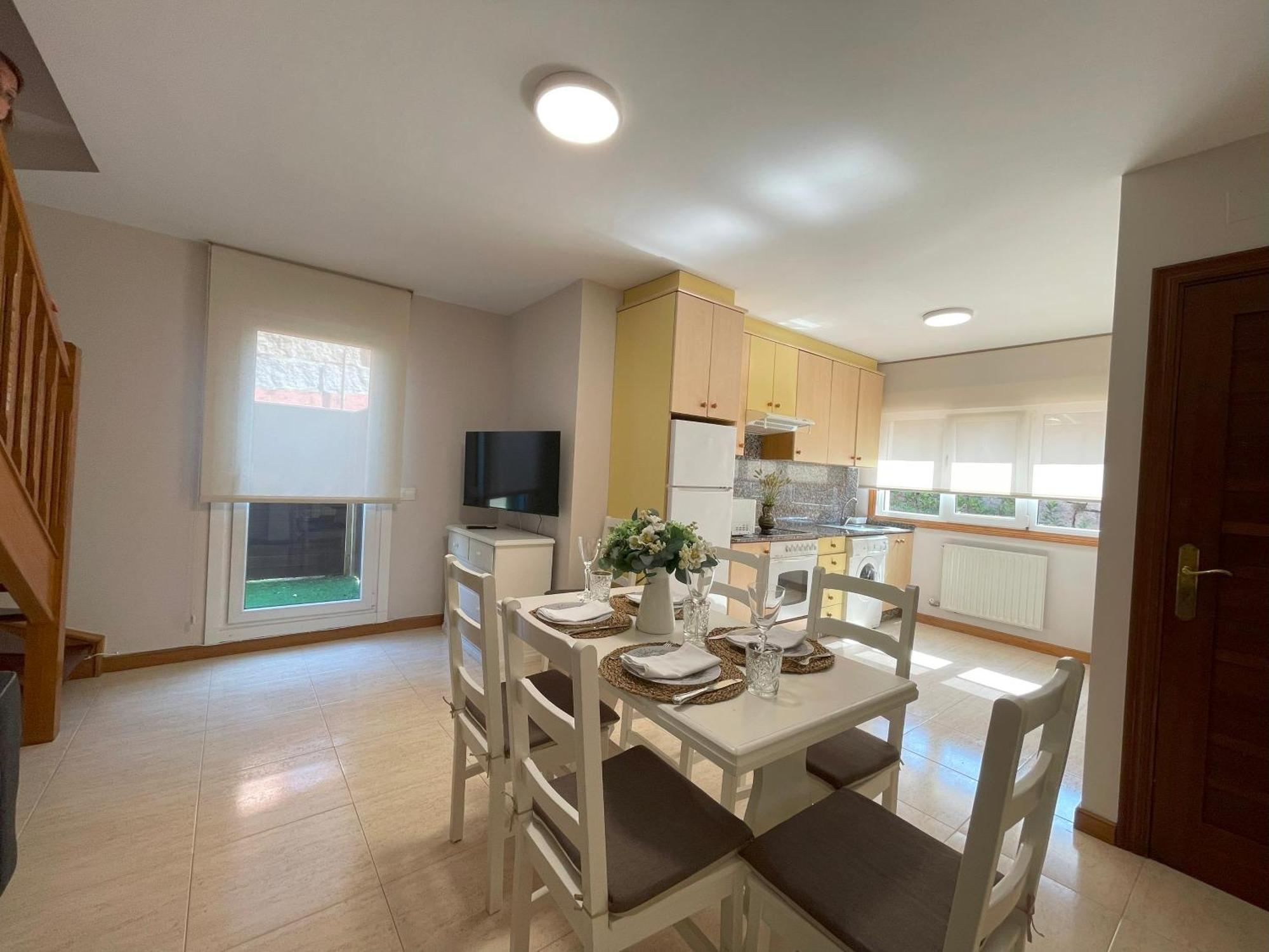Apartamentos Fontenla-Lanzada Soutullo Ngoại thất bức ảnh